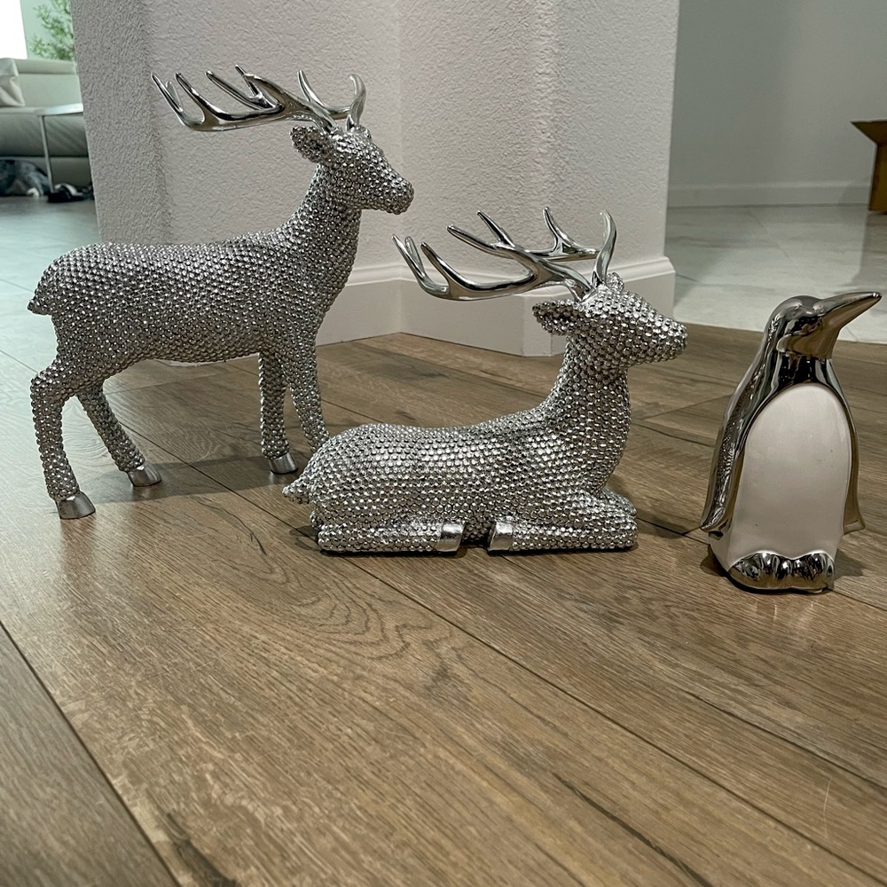 Z Gallerie Glimmer Deer Silver and Penguin Christmas Set